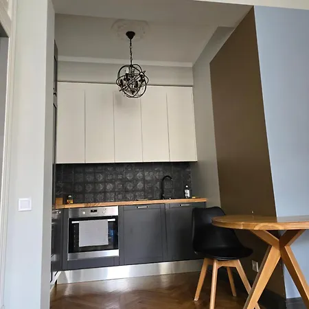 Al Pacino Baby Lägenhet Riga